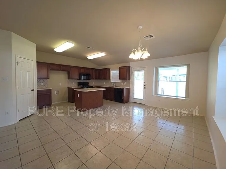 2609 Butler Way — Photo 17