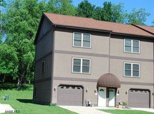 516 S Terrace Dr, Altoona, PA 16602