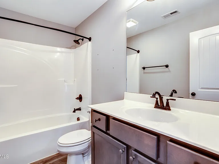 7936 Poplar Grove Ln — Photo 25