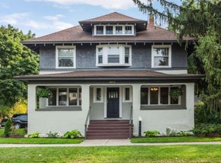 1512 Robinson Rd SE, Grand Rapids, MI 49506