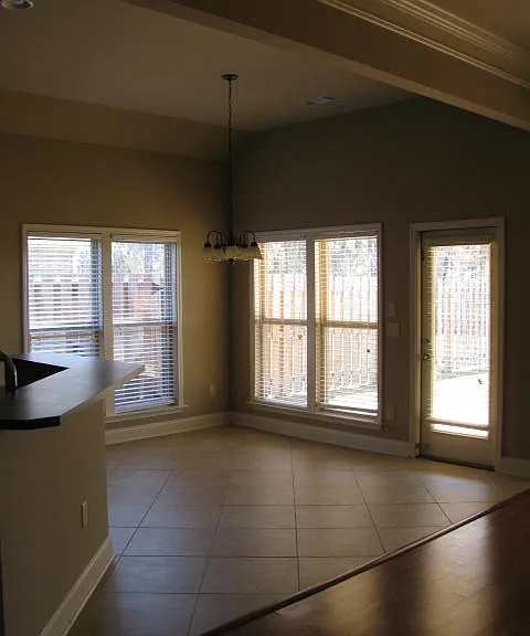 9016 Autumnbrooke Way — Photo 4