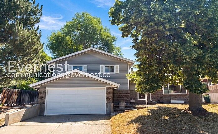 1st image of 327 10th St