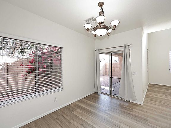4th image of 1750 W Union Hills Dr Unit 36