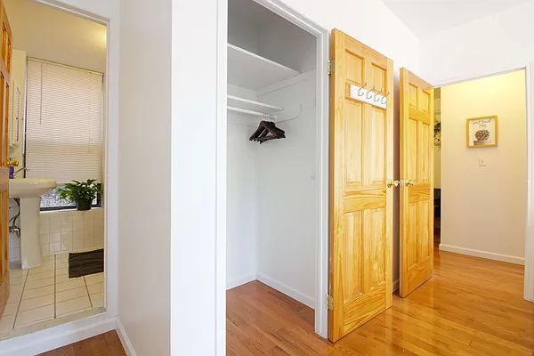 Rented by J Misrahi Realty Corp | media 42