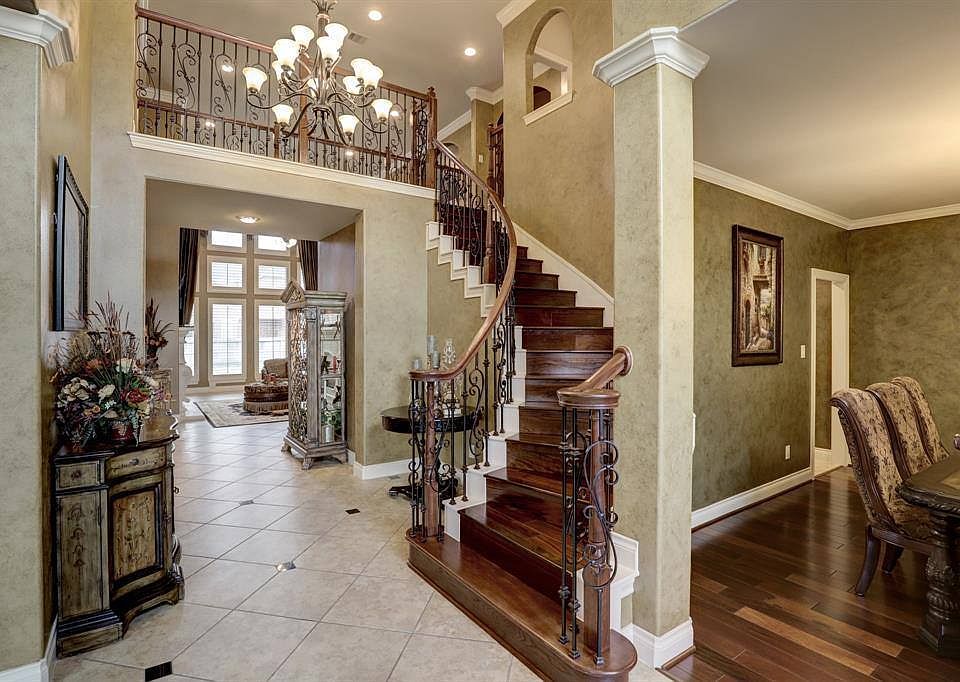 1st image of 11303 Stonecreek Bend Ln