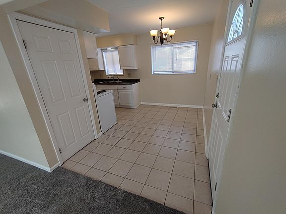 4th image of 1719 Rangeley Ave