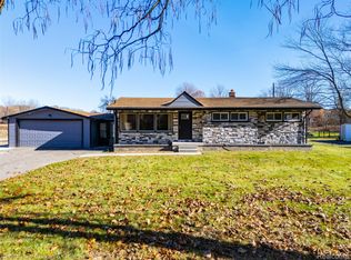 17901 Inkster Rd, Brownstown, MI 48174