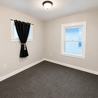 12502 Forest Ave #2 — Photo 4