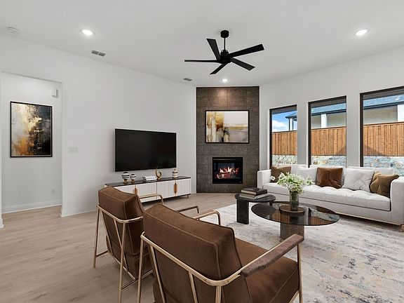 7th image of this home