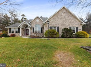 6959 Saint Annes Dr S, Fayetteville, PA 17222