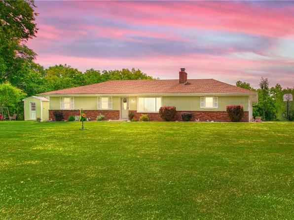 11268 Deer Haven Ln, Excelsior Springs, MO 64024