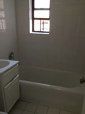 Rented by First Executive Realty Inc | media 4