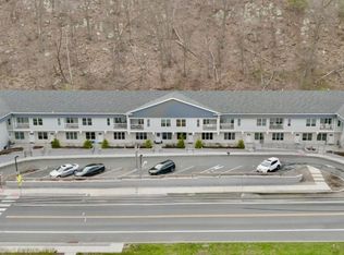 165 Lakeside Rd W, Hewitt, NJ 07421