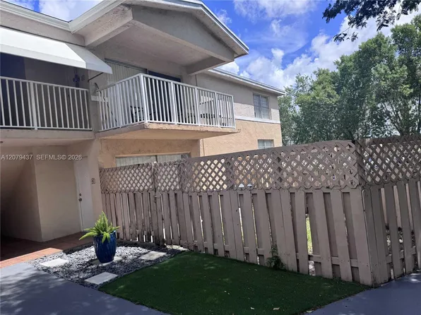 4200 NW 79th Ave APT 1C, Doral, FL 33166