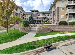 5831 Lupine Ln APT 102, Madison, WI 53718