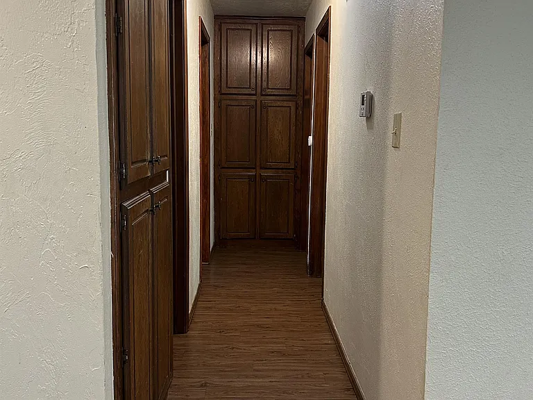 214 Falcon Ct — Photo 14