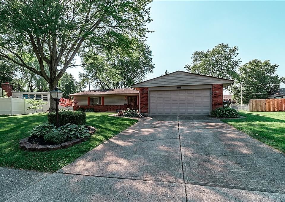 1st image of 5031 Artesia Dr