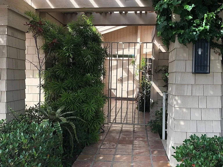 6535 Caminito Northland — Photo 3