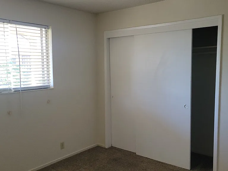 278 E K St #278 — Photo 8