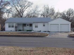 2705 E Pawnee St, Wichita, KS 67211