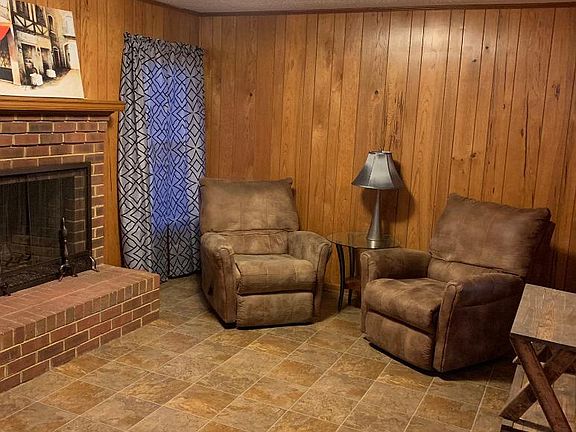 5th image of 4066 Thomas Jefferson Dr