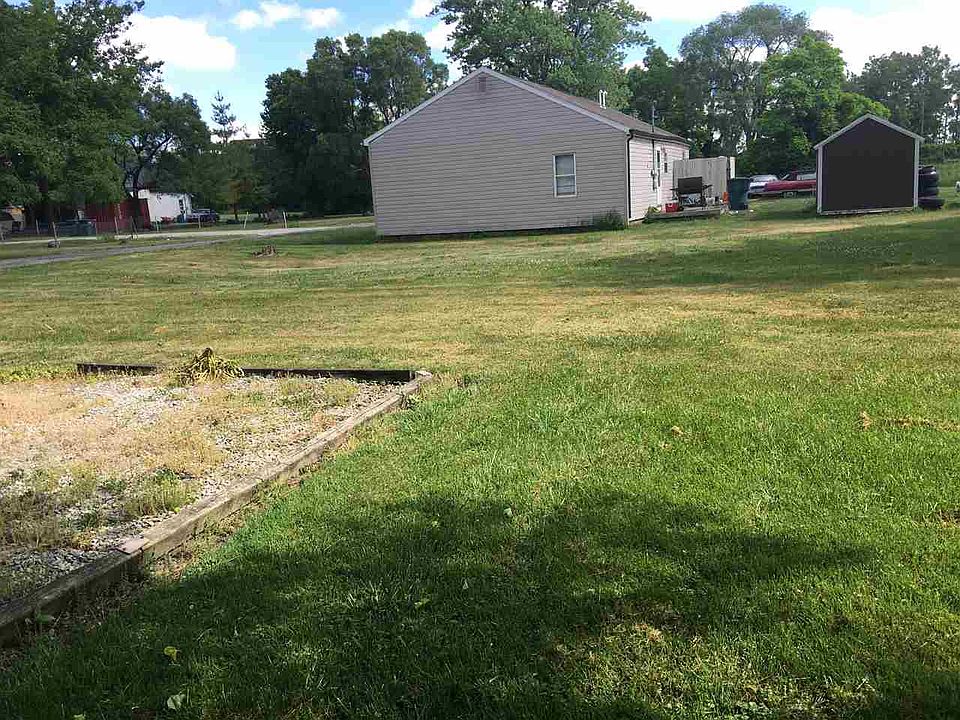 Building Photo 3