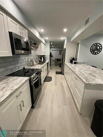 42 Madrid Ln #7-16 Photo 1