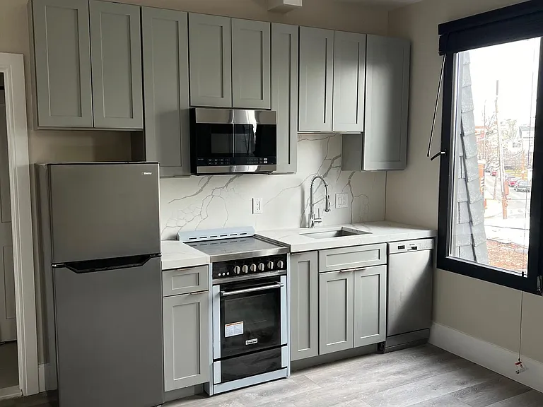 366 Broadway #305 — Photo 2