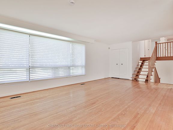 5th image of 2 Allview Cres