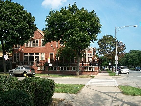 3rd image of 1734 W Garfield Blvd