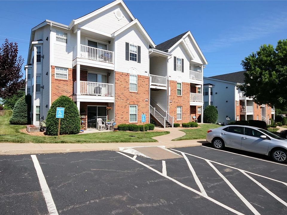 1st image of 1241 Woodland Point Dr APT A