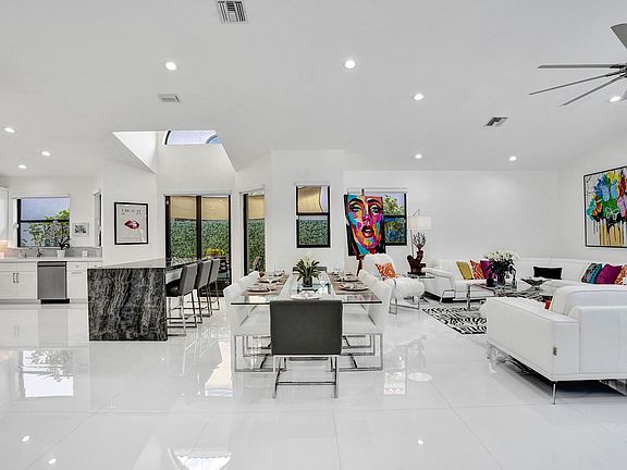 3rd image of 5851 NW 21st Avenue