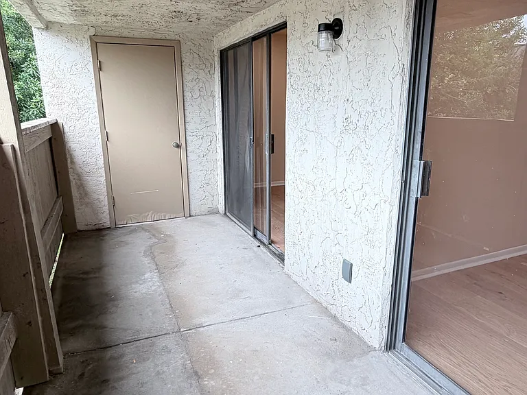 8435 Hearth Dr — Photo 19