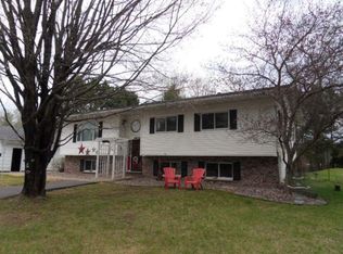 3842 Pine View Dr, Rhinelander, WI 54501