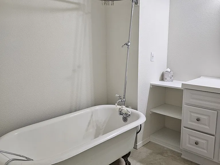 4160 Haven St — Photo 18