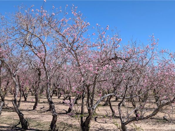 18510 Seneca Rd, Apple Valley, CA 92307
