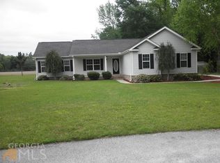 2919 Charlie Ln, Statesboro, GA 30461
