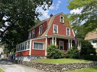 64 Clover St, Worcester, MA 01603