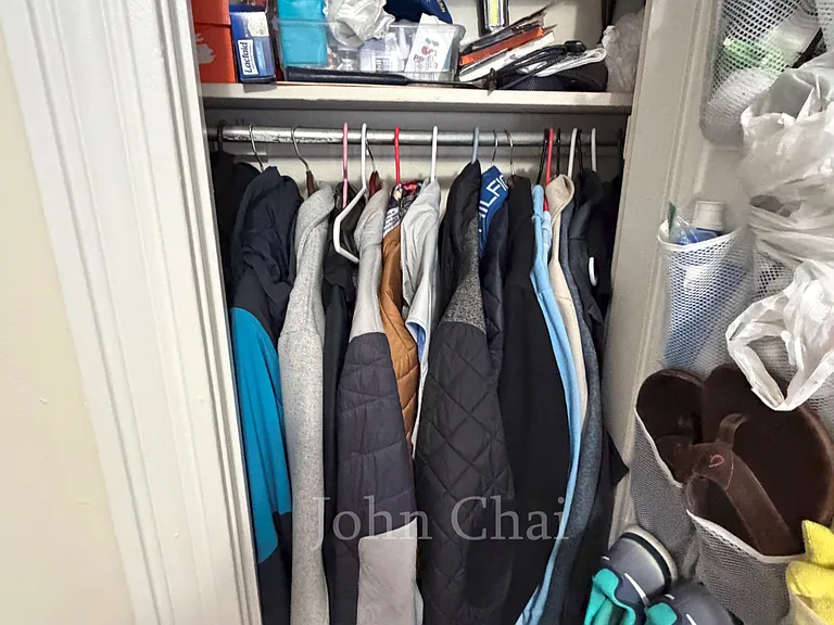 127 Sutherland Rd #K — Photo 28