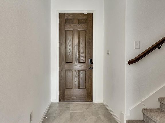 3rd image of 2305 Molly Ln