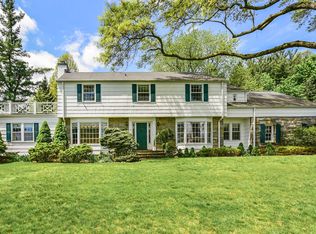 41 Franklin Rd, Scarsdale, NY 10583