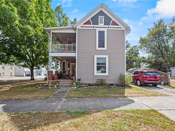 1701 Marshall Ave, Mattoon, IL 61938