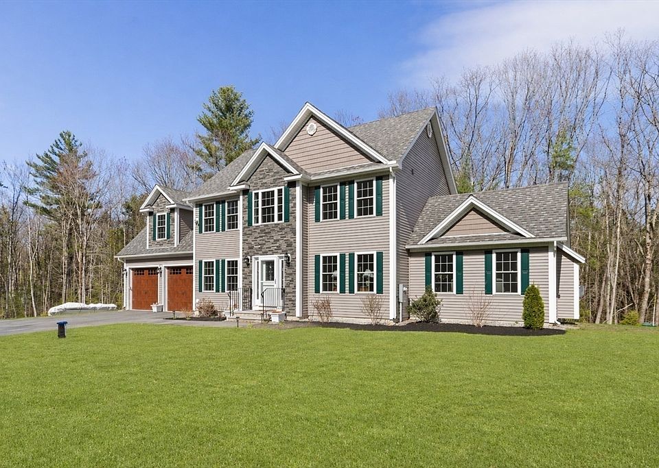 1st image of 526 Hubbardston Rd