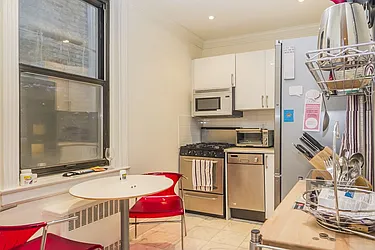 344 East 55th Street in Sutton Place