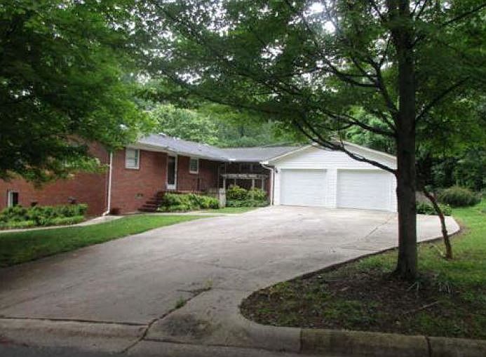 2nd image of 602 Watlington Dr