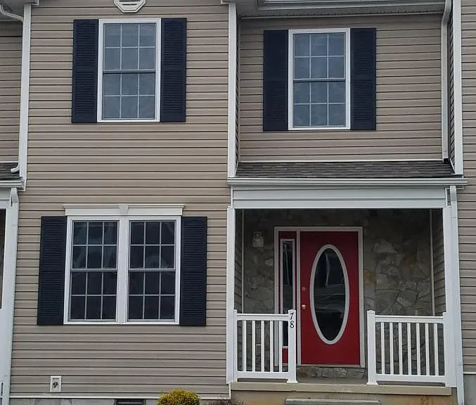 78 Pinnacle Ln — Photo 1