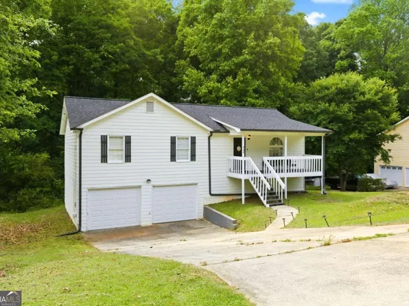 134 Landing Ln, Powder Springs, GA 30127