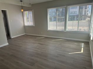 45001 10th St W, Lancaster, CA 93534