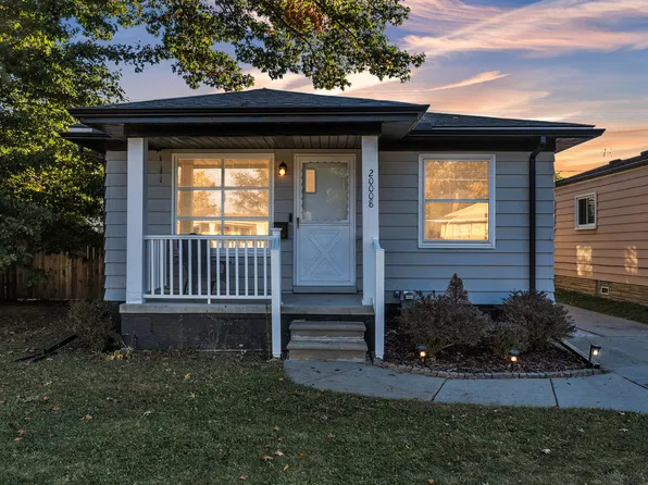 20008 Avalon St, Saint Clair Shores, MI 48080