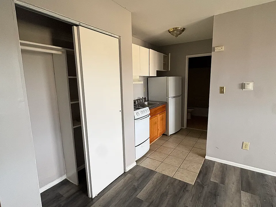 299 Berkshire Ave #C3